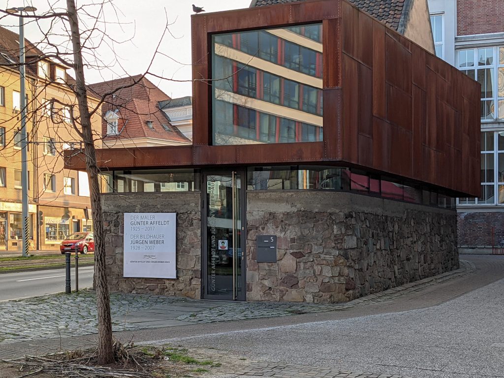 Kemenate Hagenbrücke von Osten