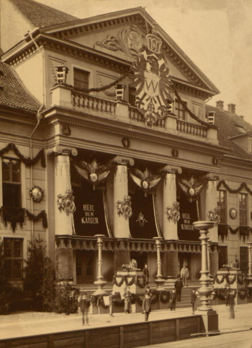 Landschaftliches Haus früher