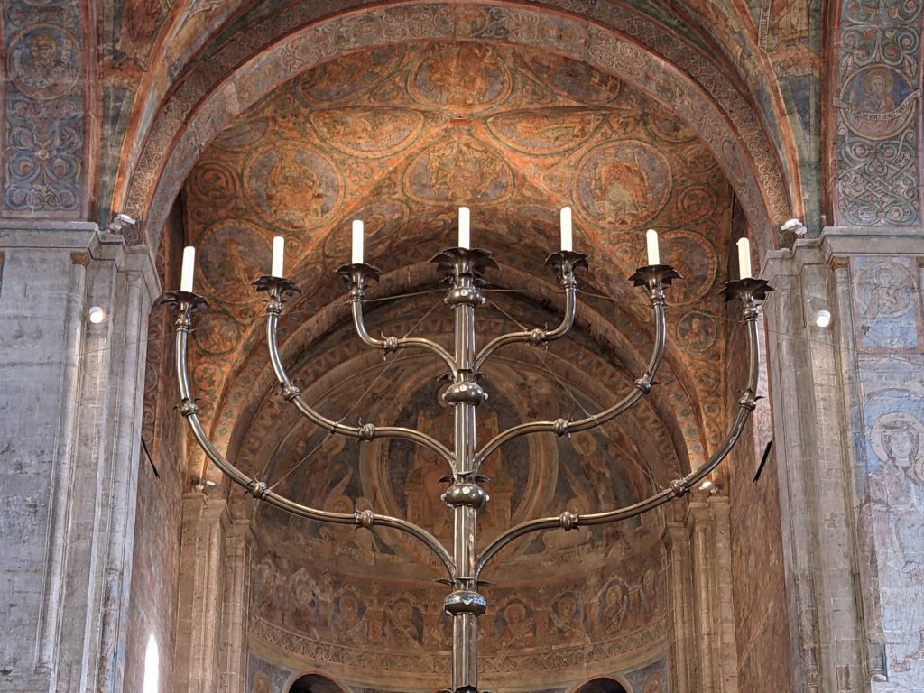 Siebenarmiger Leuchter im Dom