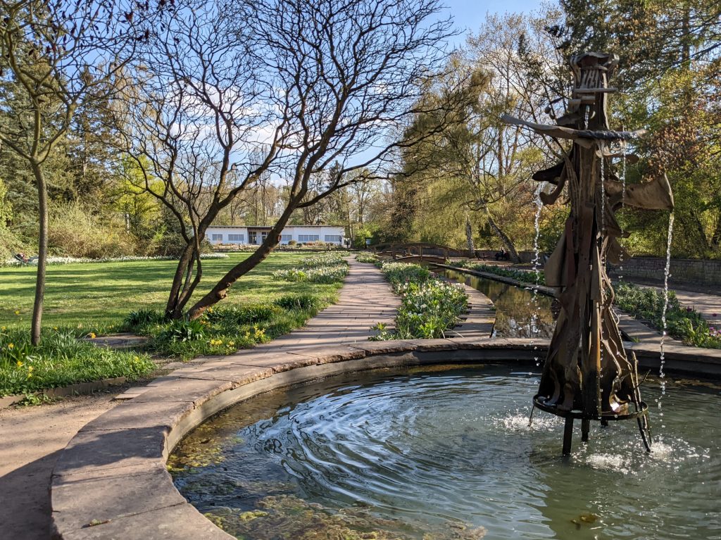 Märchenbrunnen