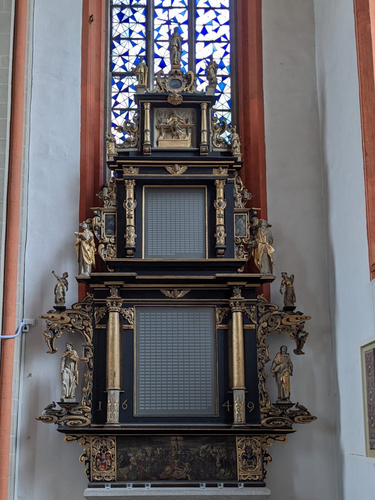 Hochaltar in Petrikirche