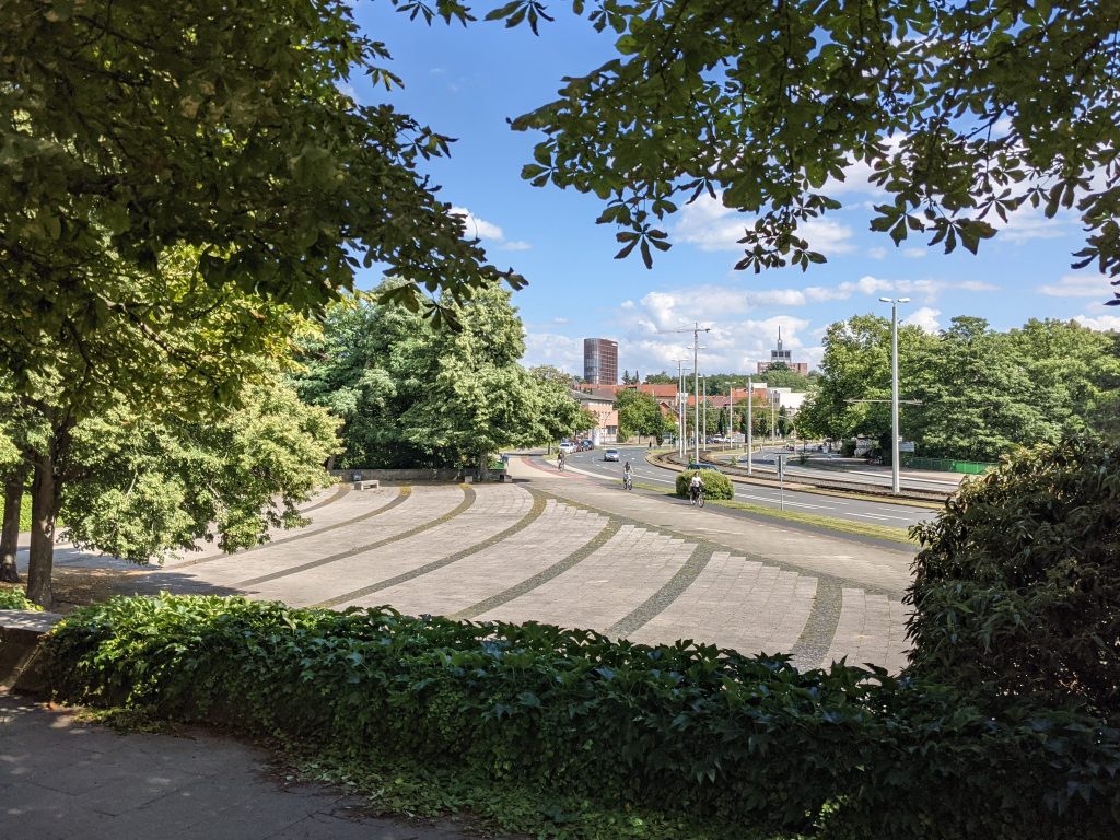 Blick auf Kurt-Schumacher-Straße