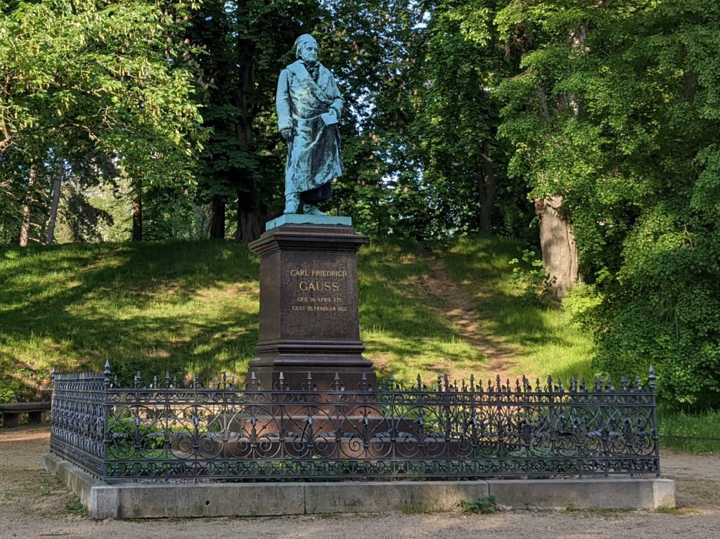 Gauß-Denkmal