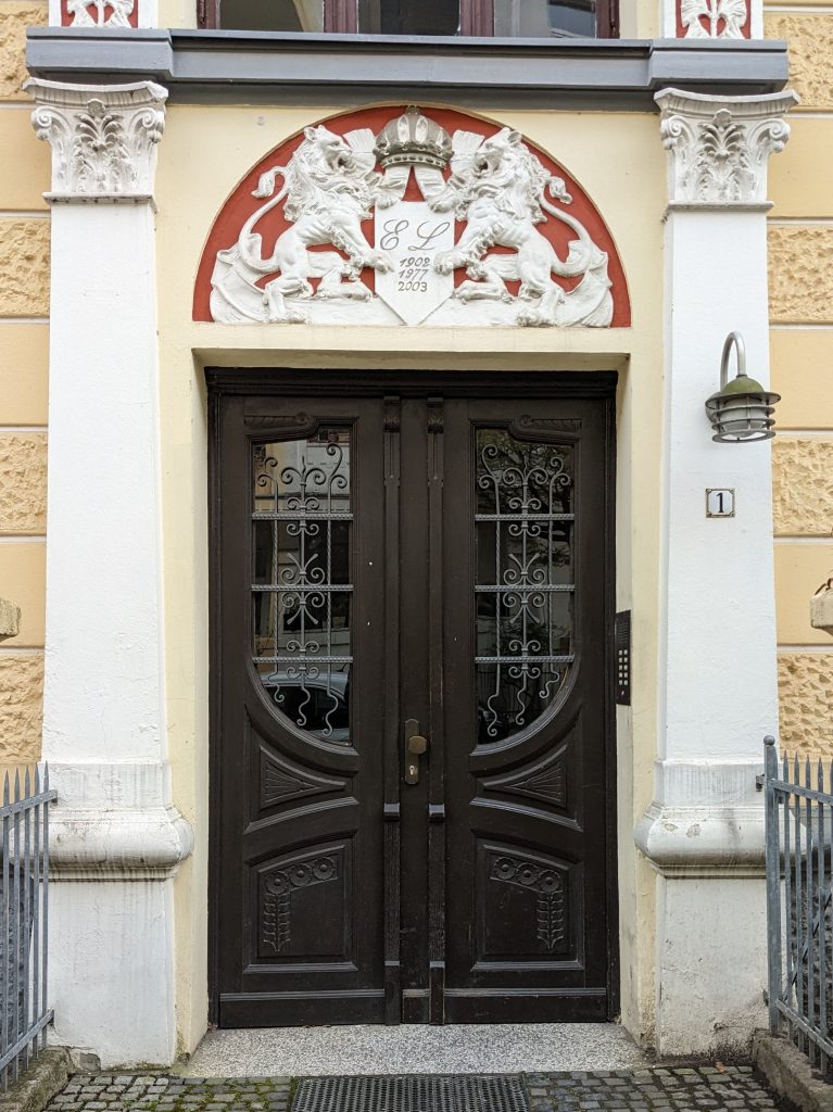 Huttenstraße