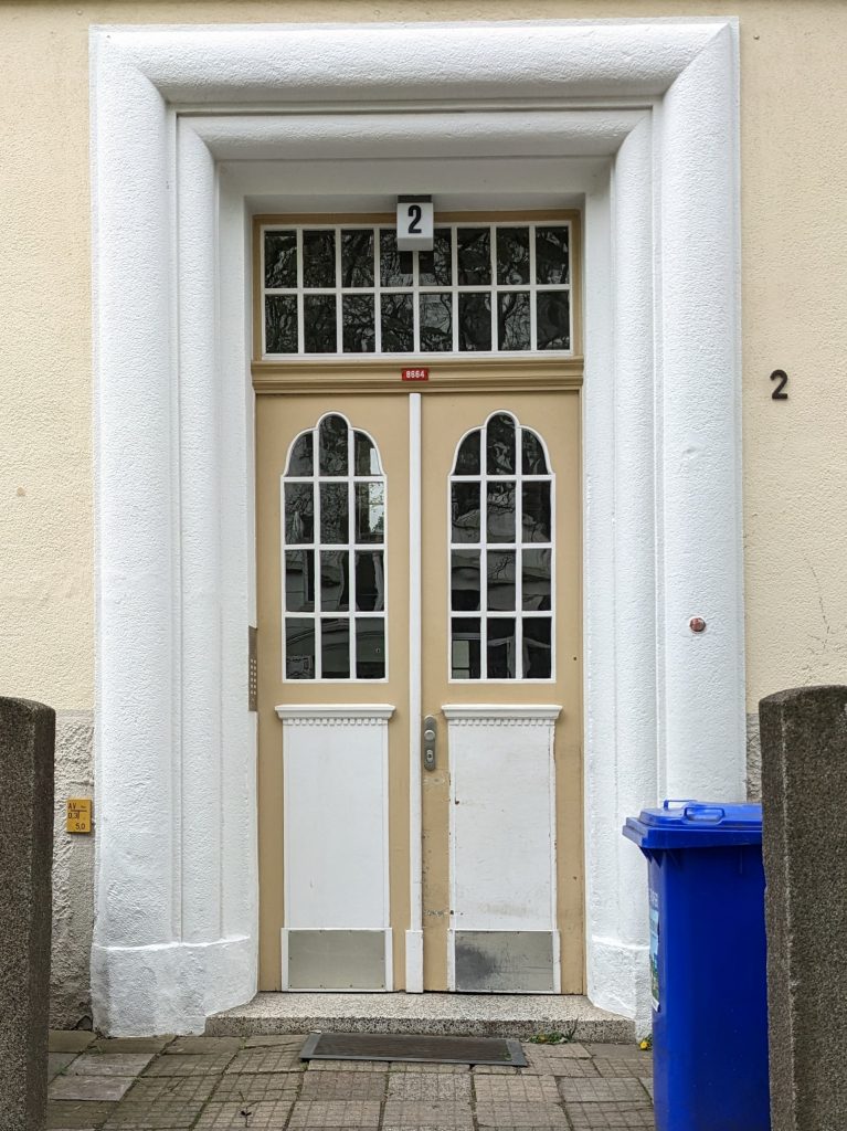 Zeppelinstraße (II)