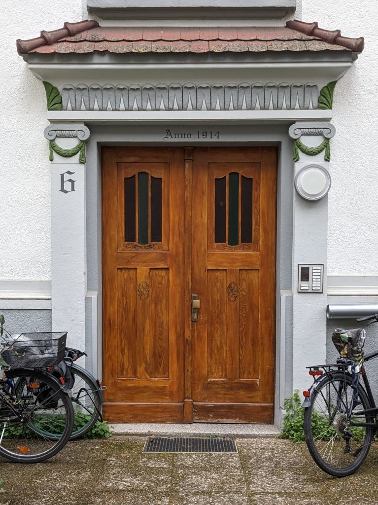Wilhelm-Raabe-Straße