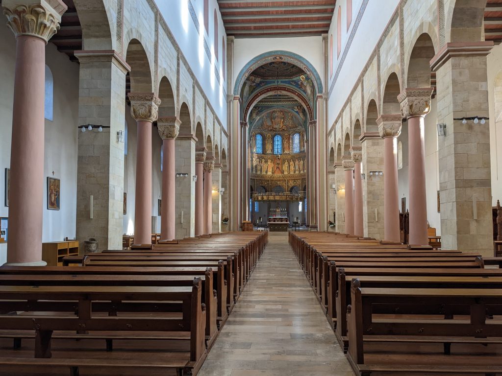 Innenraum Godehardkirche