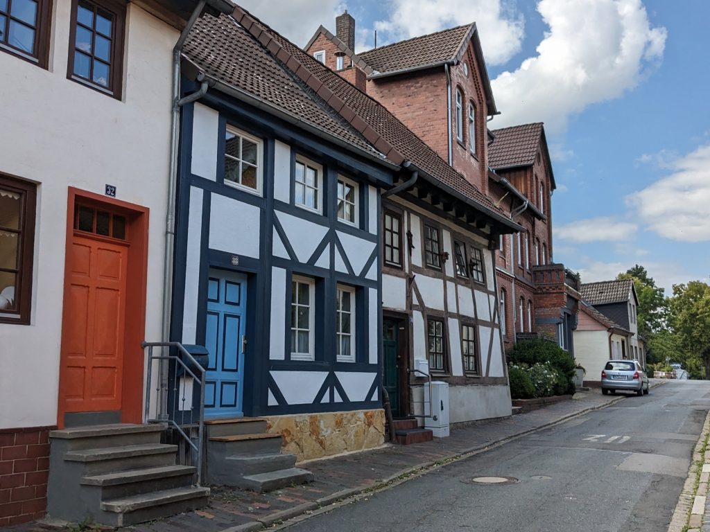 Bergstraße 32-34