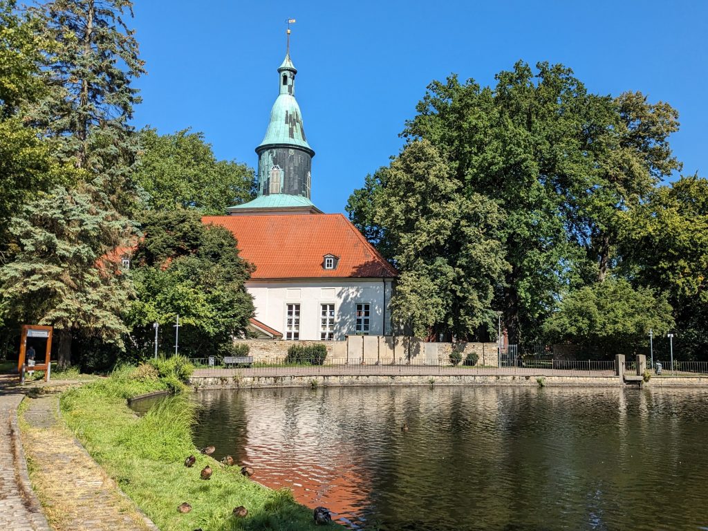 Michaeliskirche von Südosten