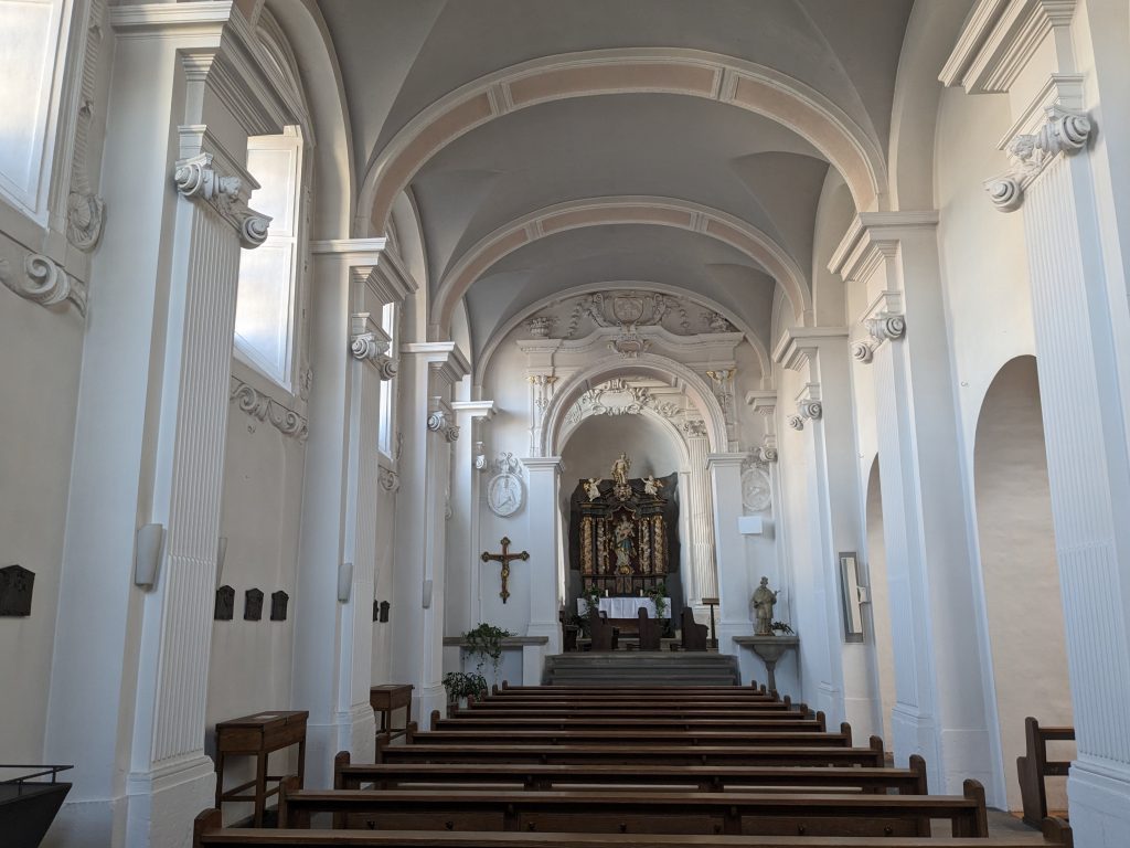Heilig-Kreuz-Kirche, nördliches Seitenschiff