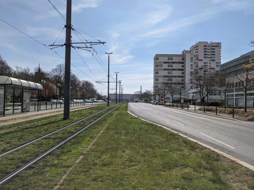 Kurt-Schumacher-Straße vorm Hauptbahnhof