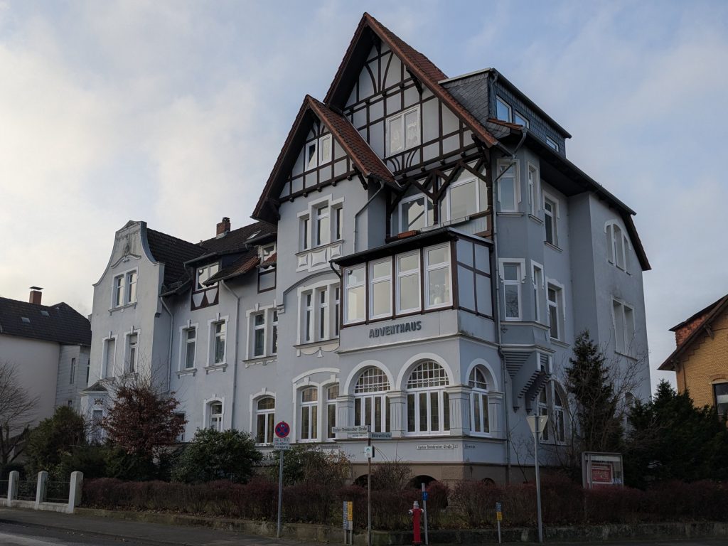 Gustav-Steinbrecher-Straße 17