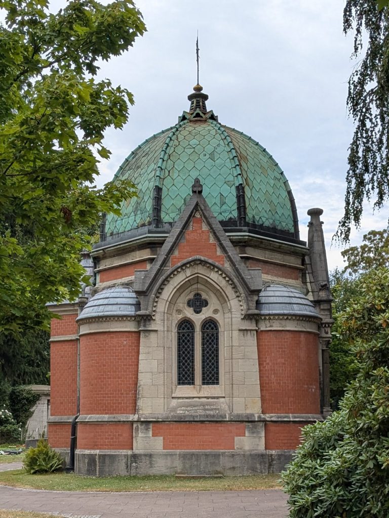 Mausoleum (I)