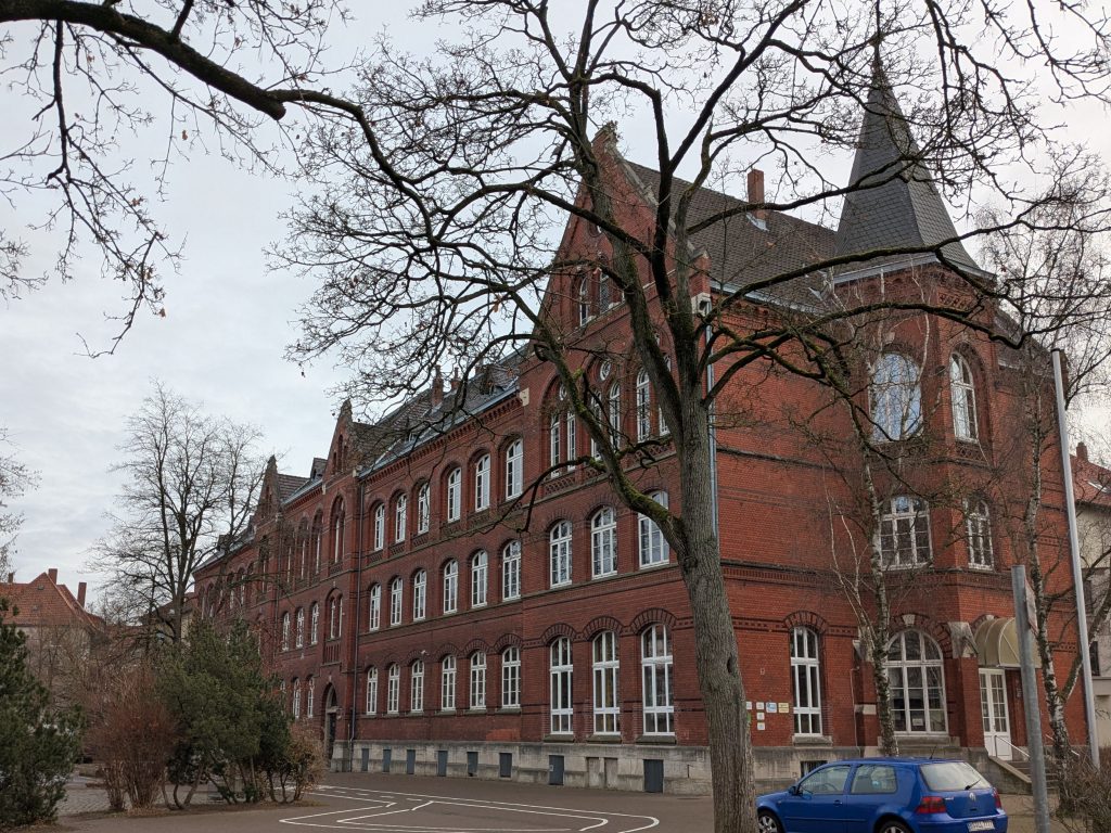 Grund- und Hauptschule Pestalozzistraße